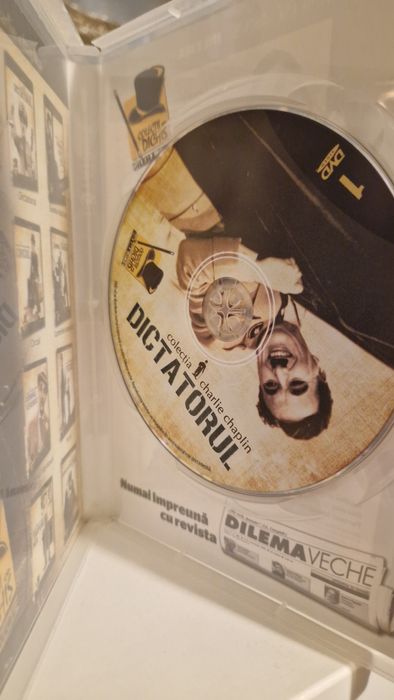 Vând colecție cd Charlie Chaplin