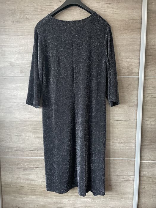 Елегантна дамска рокля