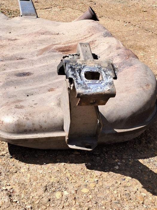 Крайно гърне рено лагуна 2