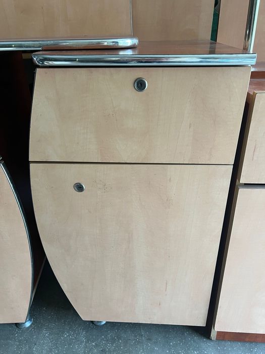 Mobilier Recepție / Salon – Set Complet Modulabil – Design Curbat cu Încuietori