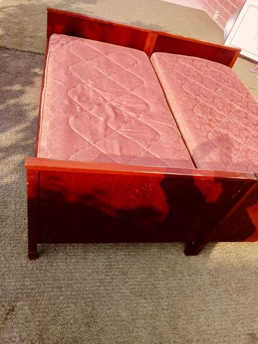 Кровать Румыния сотилади