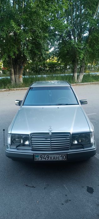 Mersedes benz w124