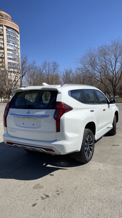 Mitsubishi Montero sport