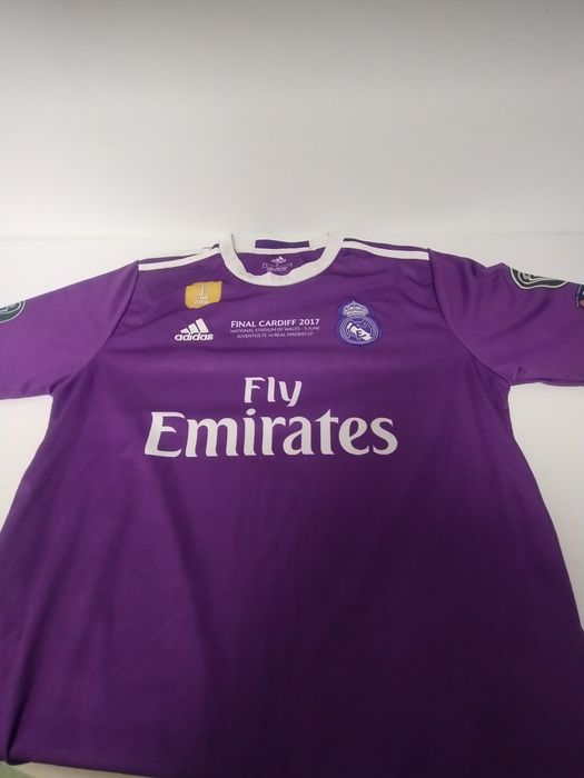 Tricouri de fotbal stare foarte buna