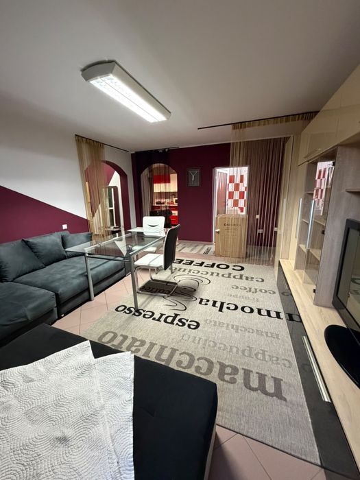 Inchiriez apartament 2 camere