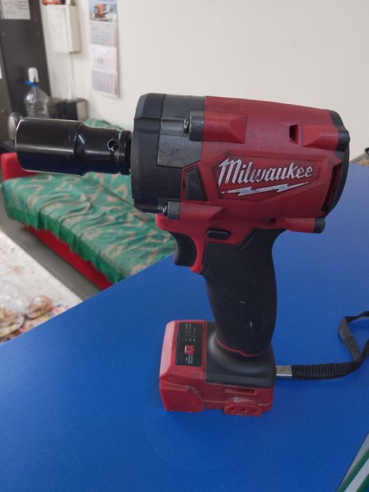 Гайковерт Милуоки