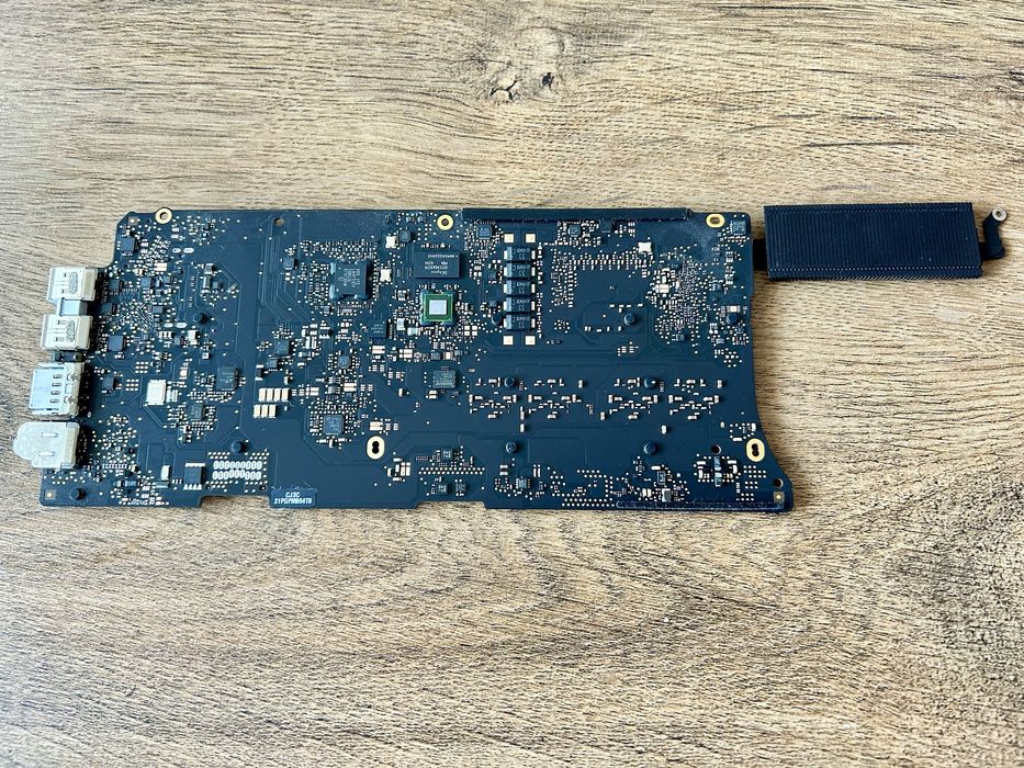 Placa de baza A1502 8gb i5 macbook pro late 2015 13 inch