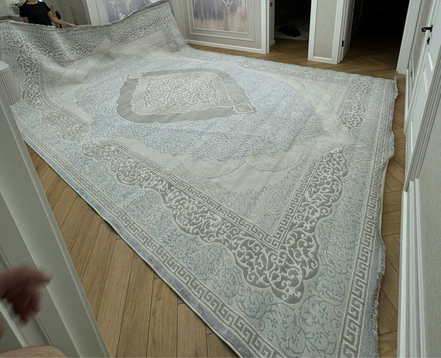 Продается ковер 3,5*5,5