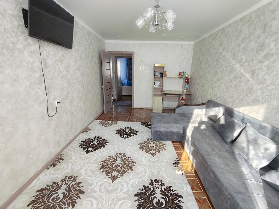 Продам 2-комн (4-32, 1 эт)