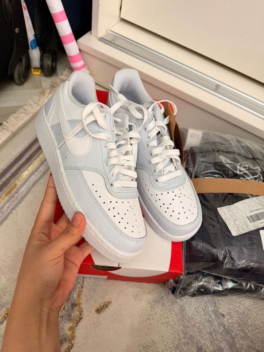 Голубые кроссовки Nike Air force
