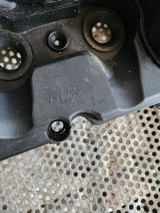 Capac Culbutori Vw Seat Skoda 2.0 Tdi Euro 5 Cod 03LS Jetta Passat Octavia Golf Q5 A4 A5 Etc.