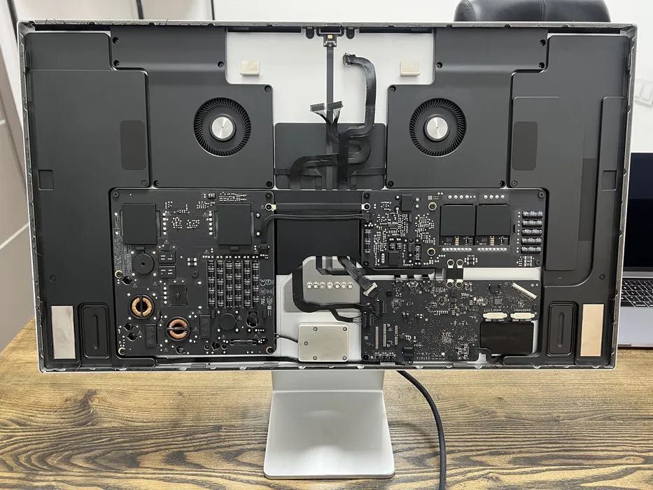 Ремонт на MacBook Pro/Air, iMac 27/24/21.5, M1 M2 M3 M4 M5 Pro Max Ultra