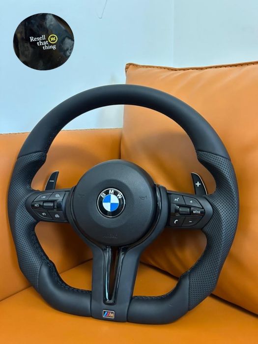 Volan M Pachet Piele Perforata // Airbag Inclus // Padele Incluse // Nu necesita Codare // Calitate Premium //