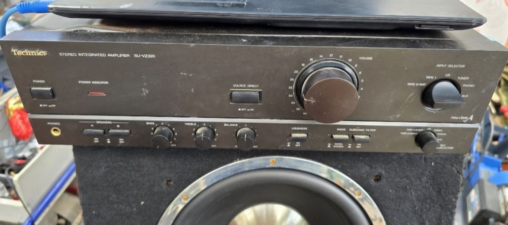 Стерео усилвател Technics SU-VZ320
стерео усилвател Technics SU-VZ320