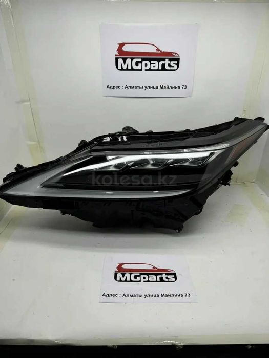 Фара б/у оригинал правая и левая от Lexus RX 19-22 год
