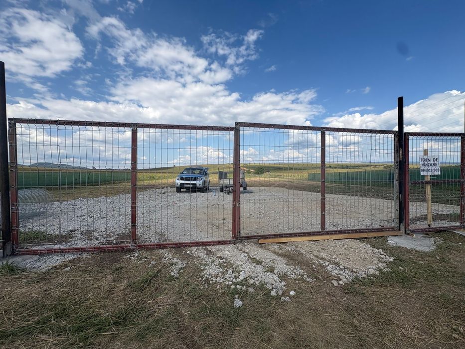 Vand terenuri deva archia cristur 8 hectare in total