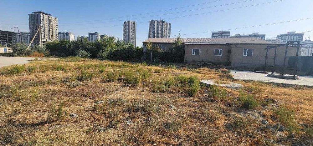 Нежилое помещение 0.5 Га+0.7Га и 2.0 Га в массив "Кора-сув"