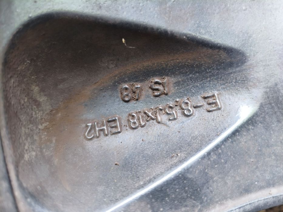 Диски R18 bmw X5 e53 Original + Резина