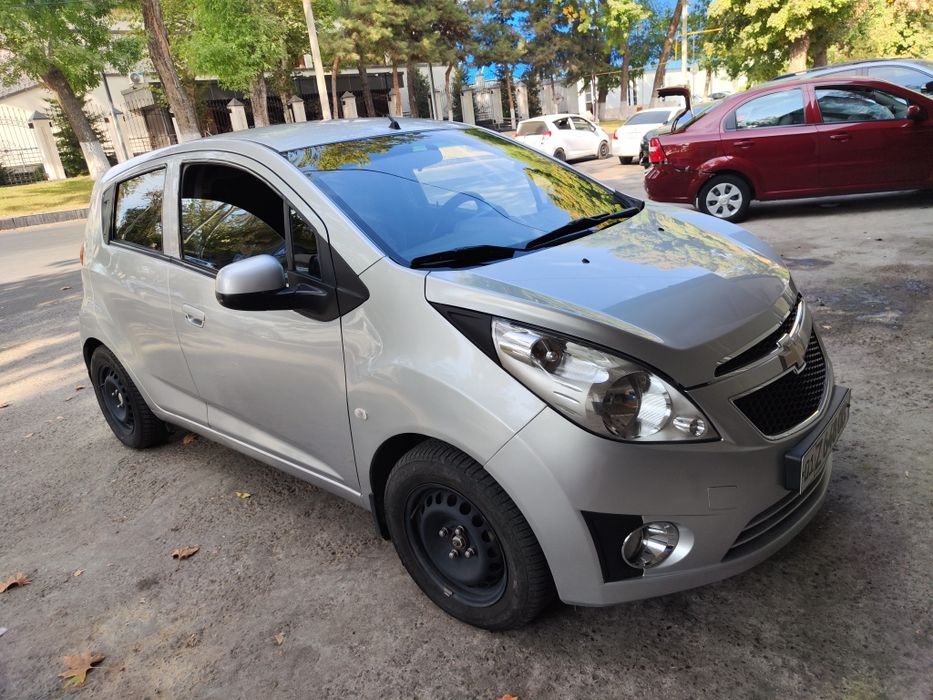 Продаю автомобиль SPARK