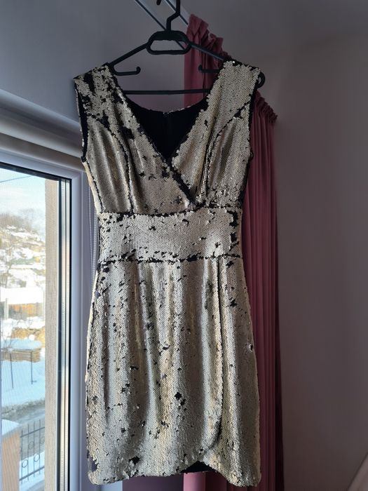 Rochie scurta din paiete reversibile