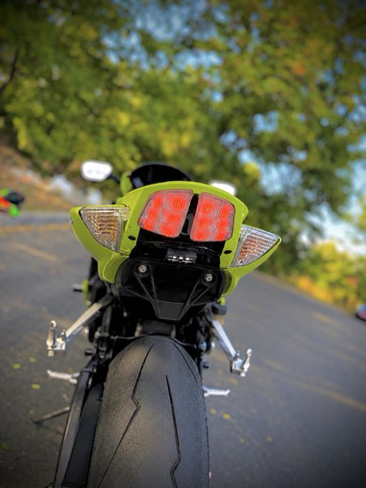 Suzuki GSX-R 750 K 6 sau Schimb cu yamaha r 1