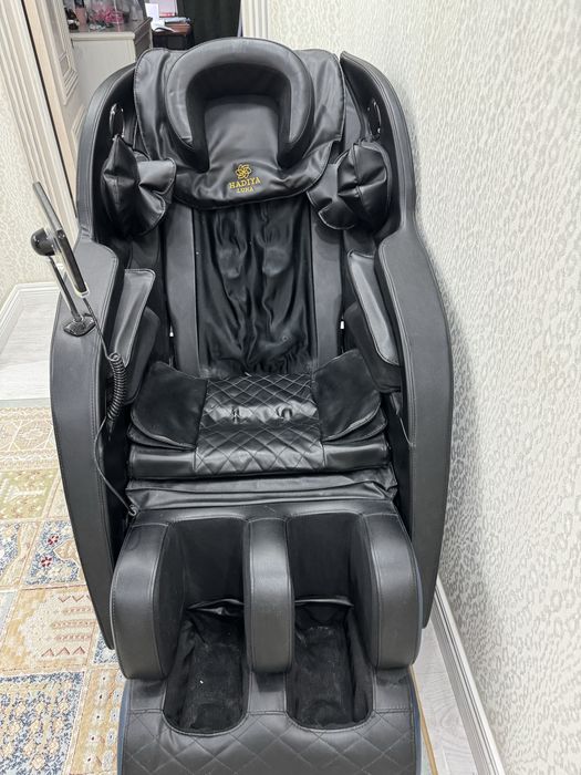 Массажное кресло