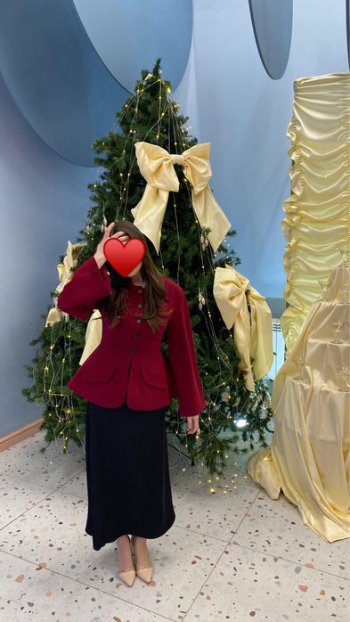 Пиджак бордовый