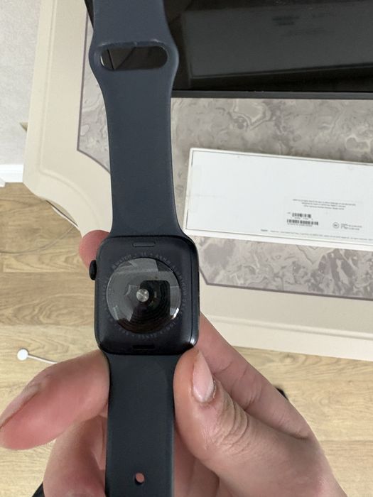 Apple Watch SE 2nd Gen 44mm