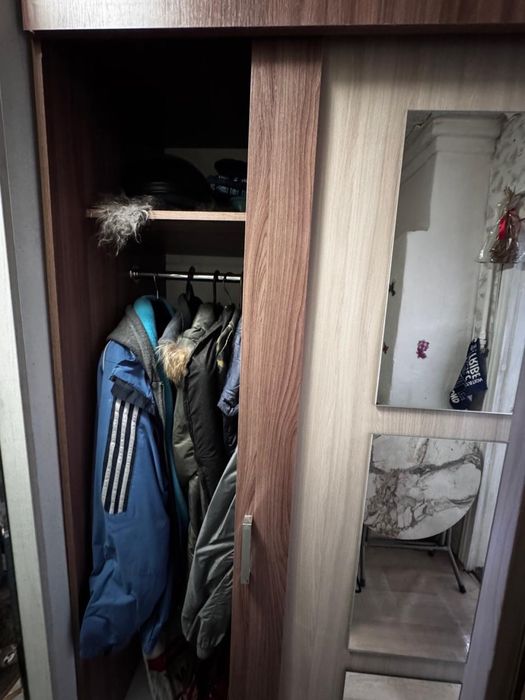 Продам шкаф с антесолью срочно