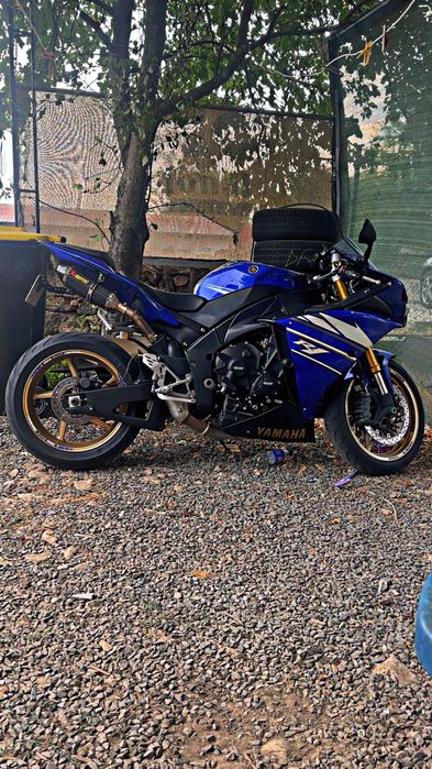 Vând Yamaha r1 bing bang