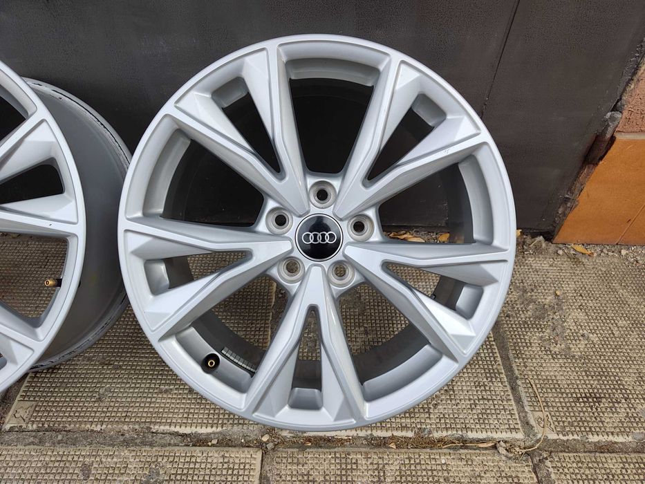 ОРИГИНАЛНИ джанти 18 ' цола 5x112 57,1 AUDI Q3 VW Tiguan / АУДИ ФОЛКСВАГЕН ET43 7J