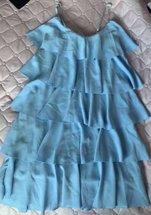 Синя къса рокля