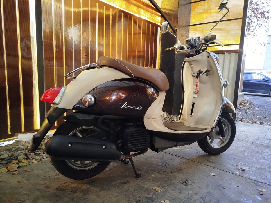 Скутер Yamaha vino sa-37
