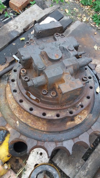 Ходовой редуктор Хундай 290