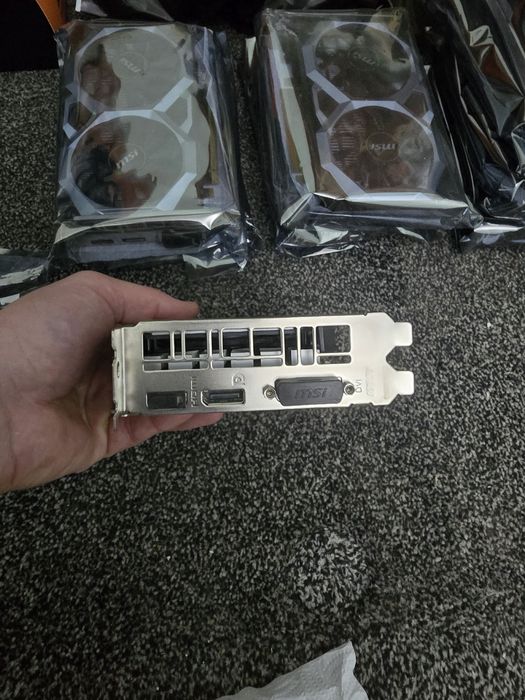 Видеокарты MSI GeForce GTX 1650 D6 VENTUS XS OC 4GB