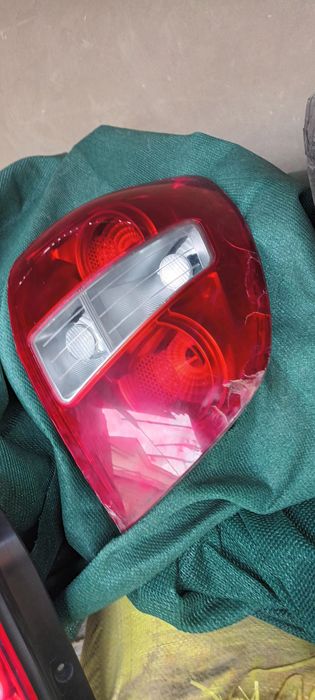 Продам задние фонари на каптиву
