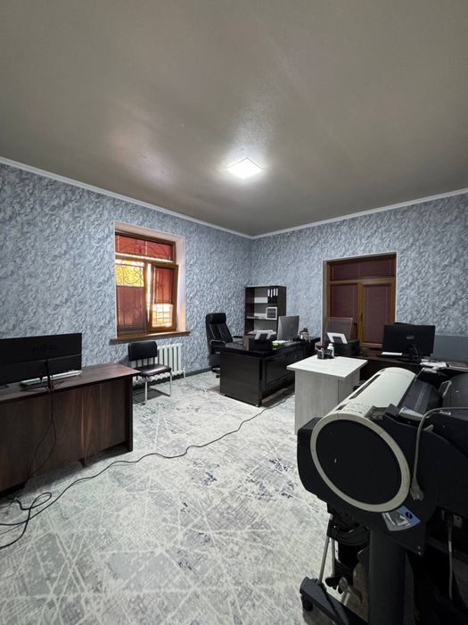 Срочна Продаётся Под Офис Участок Яшнабадский район Розат круг 8 соток