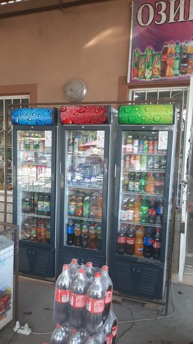 Новые фирменные витринные холодильники DEVI HS430. 380литр объём.