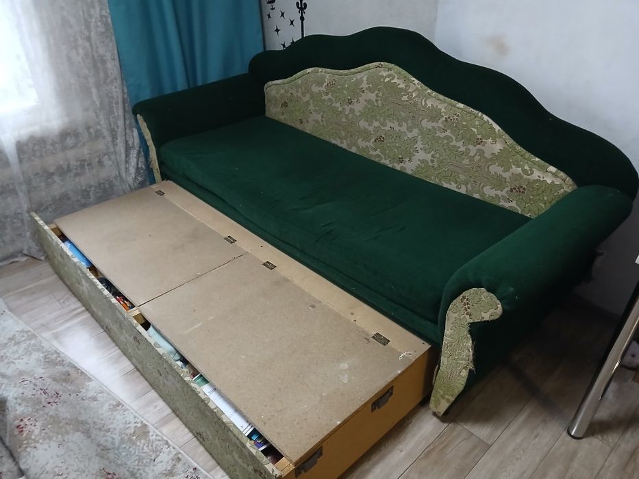 Продам диван-тахту