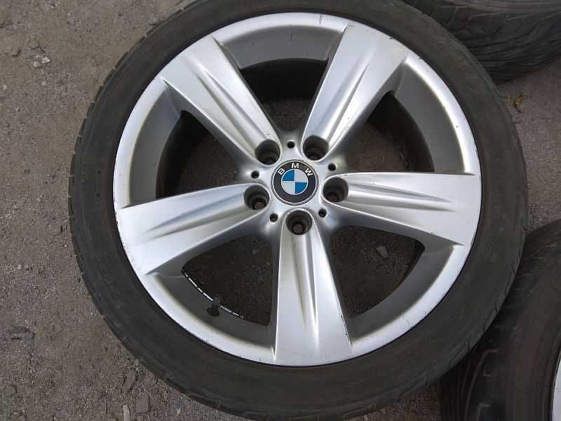 Продам ДВА легкосплавных диска R18 на автомашину BMW.