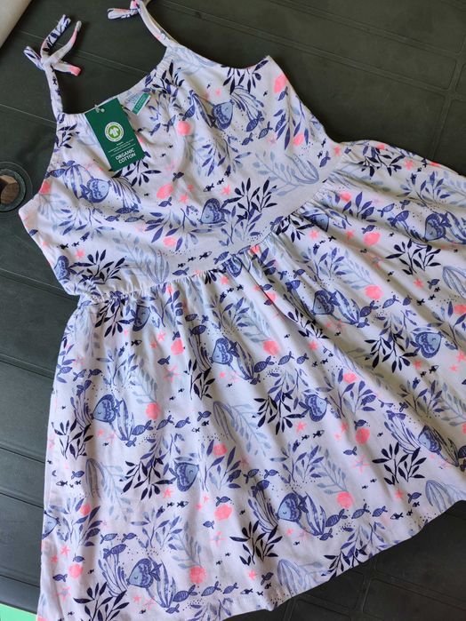 Роклички различни десени, 7-10 години