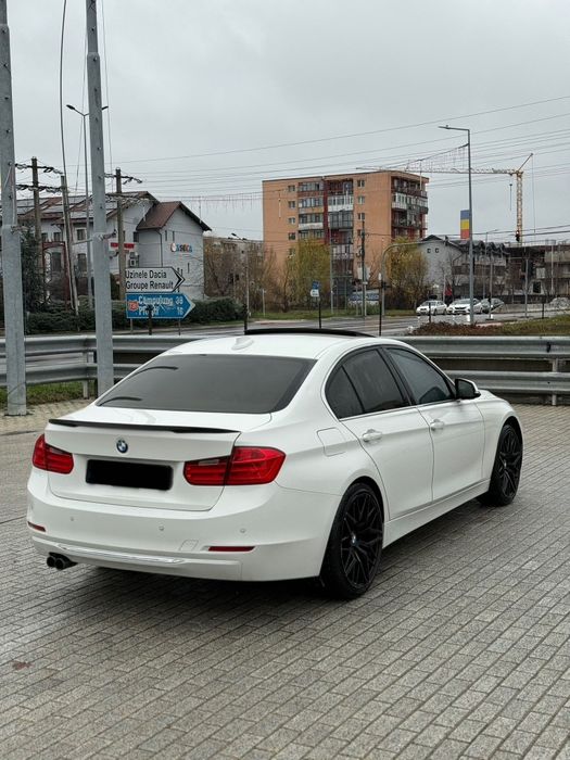 BMW F30 Automata 328i / 245 Cp