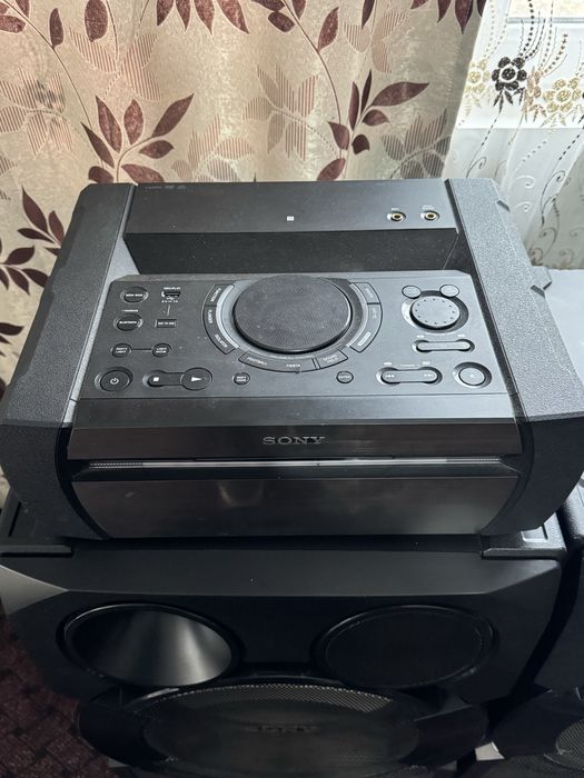 Vand sistem audio SONY