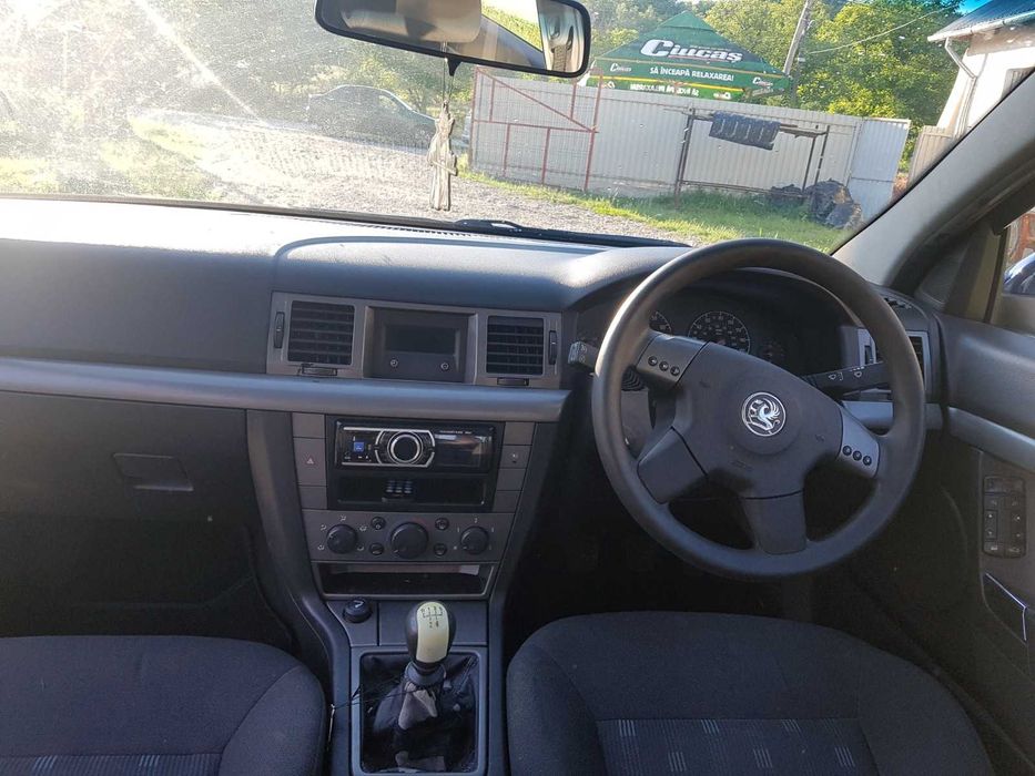 Dezmembrez opel vectra c 1.8 benzina