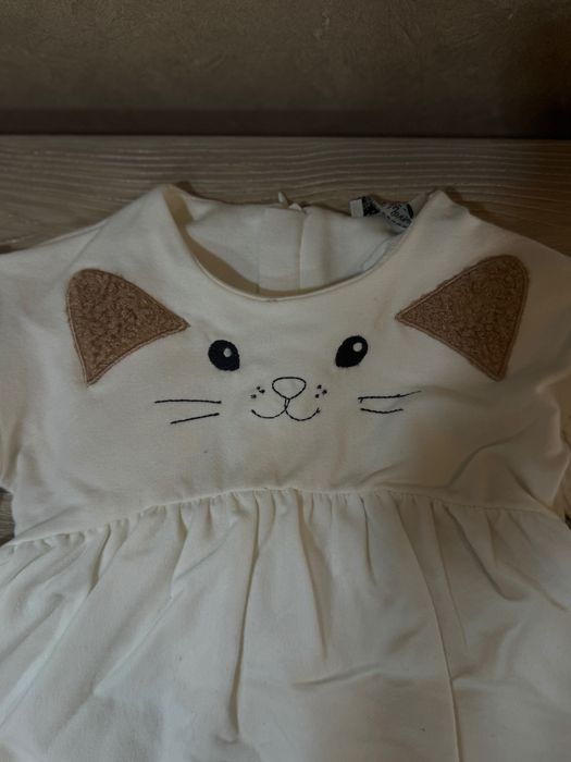 Бебешка рокличка