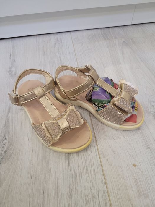Sandale fetite, bej, marimea 24