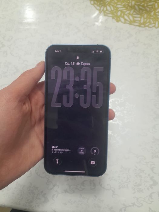 iPhone 13 blue в хорошом состаяание