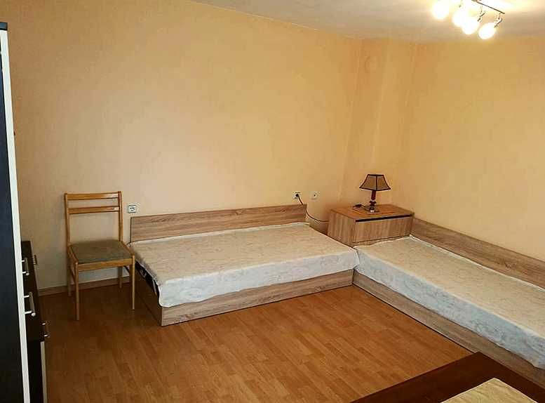 Дава се под наем Двустаен апартамент в Бургас, Възраждане - 67 кв.м за 178.5 € - Снимка #1