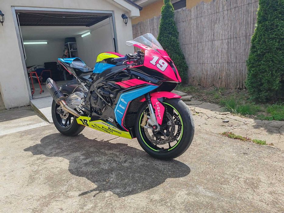 Bmw s1000rr an 2012 pista/race/track