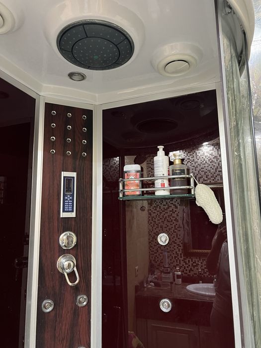 СРОЧНО продам душевую кабину